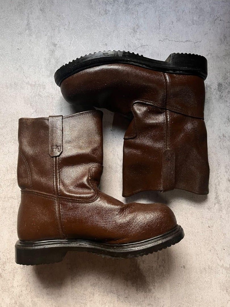 Red Wing Pecos (Category: Boots) located in Manila. Submitted by _thrift_time (Listing ID 1468803187, Image 2). Description: Thrifted Item Authentic Excellent condition no issue.