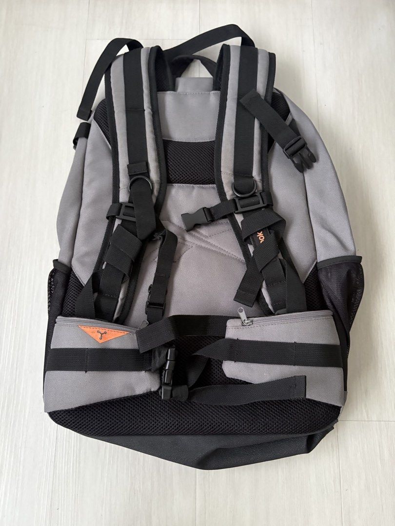 Reebok backpack (Category: Backpacks) located in Singapore. Submitted by baseinsg (Listing ID 1468802465, Image 2). Description: Selling a Reebok backpack. The backpack is good quality and provides good back support. Selling at $13. Collect at Blk 253, Bishan ST22, Postal 570253 or Bishan MRT. Stylish grey backpack with a unique orange geometric leaf design. - Convenient mesh side pockets for water bottles. - Comfortable padded shoulder straps fo