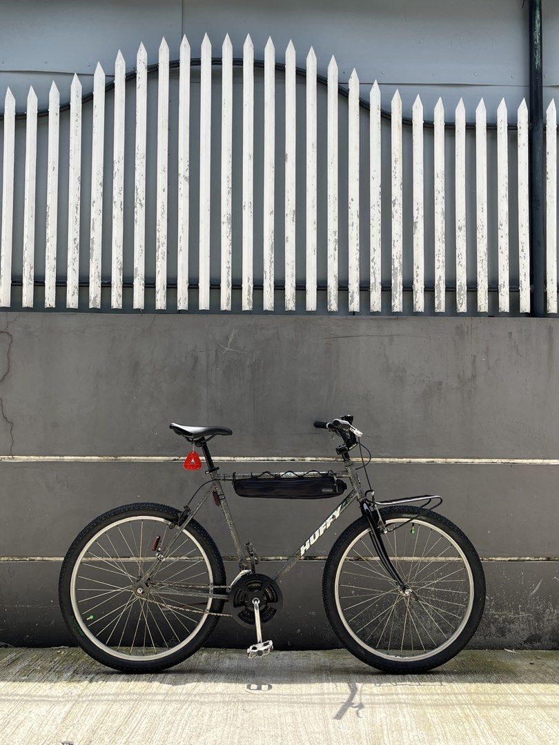 Retro Mtb 26ee (Category: Bicycles) located in Bulacan. Submitted by levidiff (Listing ID 1468719374, Image 2). Description: 1991 Huffy Stone Mountain Made in USA Retro Mtb 26er Straight geometry 20st 22tt Orig paint Size large Single speed Ratherbe klunker bars Mob top load stem Rockbros saddle Japan front rack Japan cateye rear reflector New tires 26x2.125 Frame bag and triangle reflector included Issue: Rust.