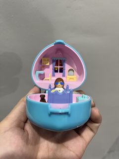 (Category: ) located in . Submitted by jbadollsandtoys (Listing ID 1468835354, Image 1). Description: .