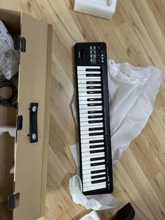 Korg microKEY 2-61-key Keyboard Controller, Hobbies & Lifestyle ...