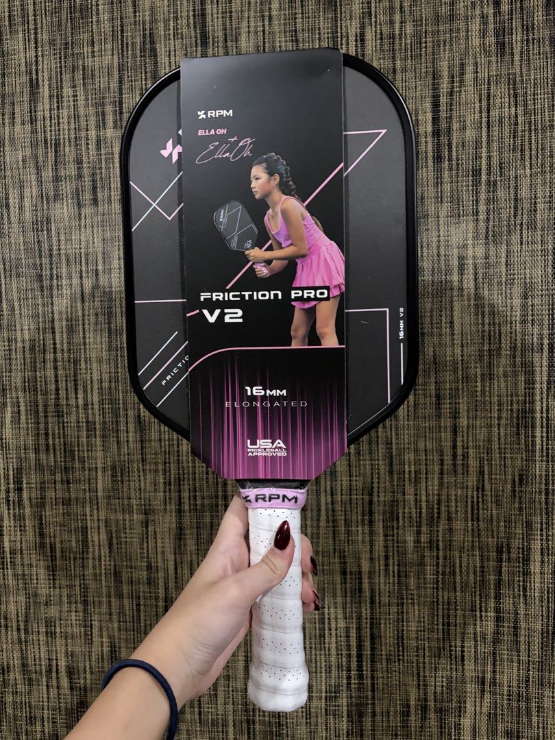 RPM V2 Ella Oh 16mm (Category: Racket and Ball Sports) located in Quezon City. Submitted by shopby_a (Listing ID 1468873429, Image 1). Description: free tape and grip.