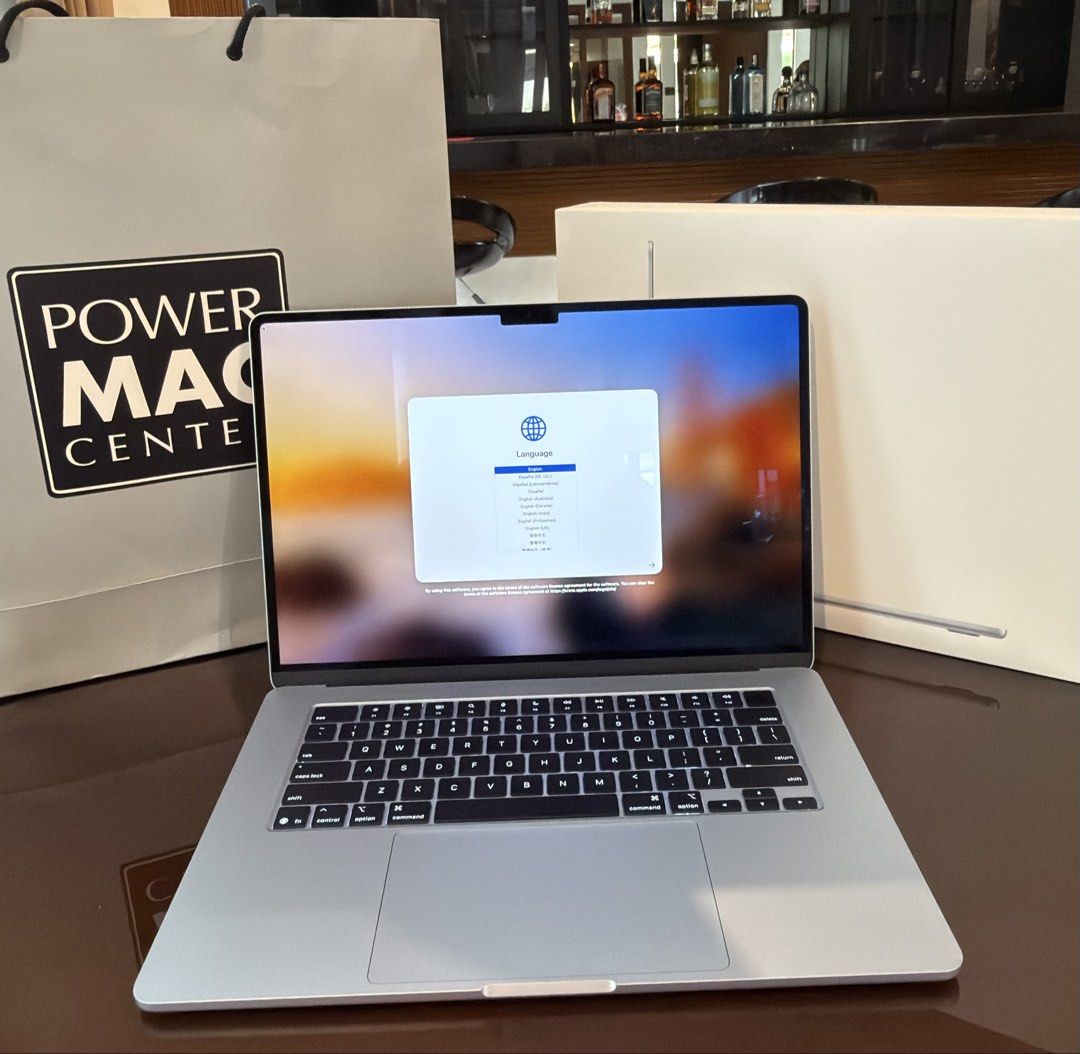 RUSH! MacBook Air 15 M4 Laptop - Sky Blue (Category: Laptops & Notebooks) located in Makati City. Submitted by beyond199 (Listing ID 1468754897, Image 3). Description: Hi! I am selling my like new Apple MacBook Air 15 inch M4 (16GB RAM, 256GB) Laptop in Sky Blue for 65,995 pesos only. NO SWAPPING. FIXED PRICE. 16GB RAM / 256GB SSD / 15 inch M4 Sky Blue Variant Item is in like new condition. No dents. No scratches. No issues. Cycle count of only 4