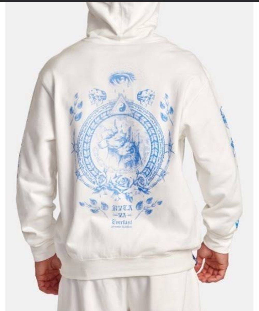 RVCA X EVERLAST BY BENJAMIN JEANJEAN (Category: Hoodies) located in Puerto Princesa. Submitted by kelvinfabr75674 (Listing ID 1468748880, Image 2). Description: Size M 21 width 27 length NO ISSUE EXCELLENT CONDITION Color rate 10📌.