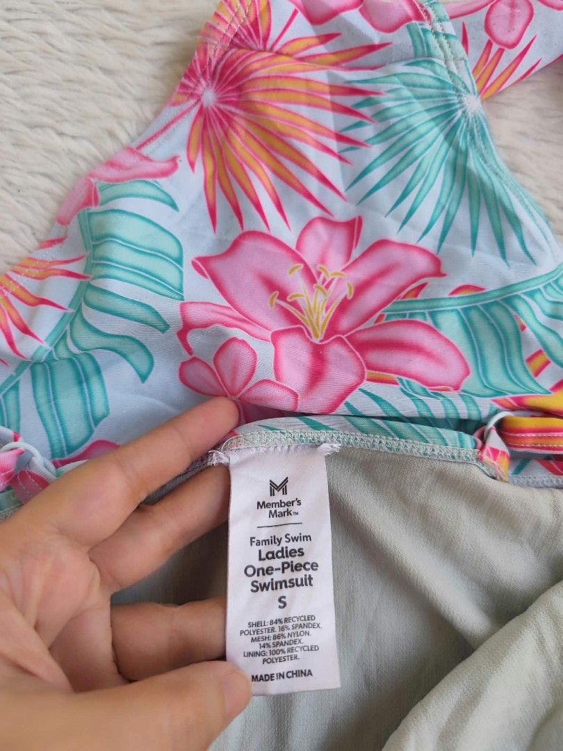 (S) Member's Mark Swimsuit (Category: Bikinis & Swimsuits) located in Paranaque City. Submitted by sl_shop05 (Listing ID 1468724709, Image 3). Description: 🌻Like New🌻 🌼Brand: MEMBER'S MARK ➡️Padded ✨Size: Small ❎𝑨𝒍𝒍 𝒊𝒕𝒆𝒎𝒔 𝒂𝒓𝒆 𝑷𝑹𝑬𝑳𝑶𝑽𝑬𝑫 𝒊𝒏 𝑮𝒐𝒐𝒅 𝑪𝒐𝒏𝒅𝒊𝒕𝒊𝒐𝒏 ❎𝑷𝒍𝒆𝒂𝒔𝒆 𝒅𝒐 𝒎𝒂𝒏𝒂𝒈𝒆 𝒚𝒐𝒖𝒓 𝒆𝒙𝒑𝒆𝒄𝒕𝒂𝒕𝒊𝒐𝒏𝒔. ❎𝑾𝑨𝑺𝑯 𝒃𝒆𝒇𝒐𝒓𝒆 𝑼𝑺𝑬‼️ ❎𝑩𝑼𝒀 𝒂𝒕 𝒚𝒐𝒖𝒓 𝒐𝒘𝒏 𝒓𝒊𝒔𝒌‼️ ❎𝑵𝑶 𝑹𝑬𝑻𝑼𝑹𝑵, �
