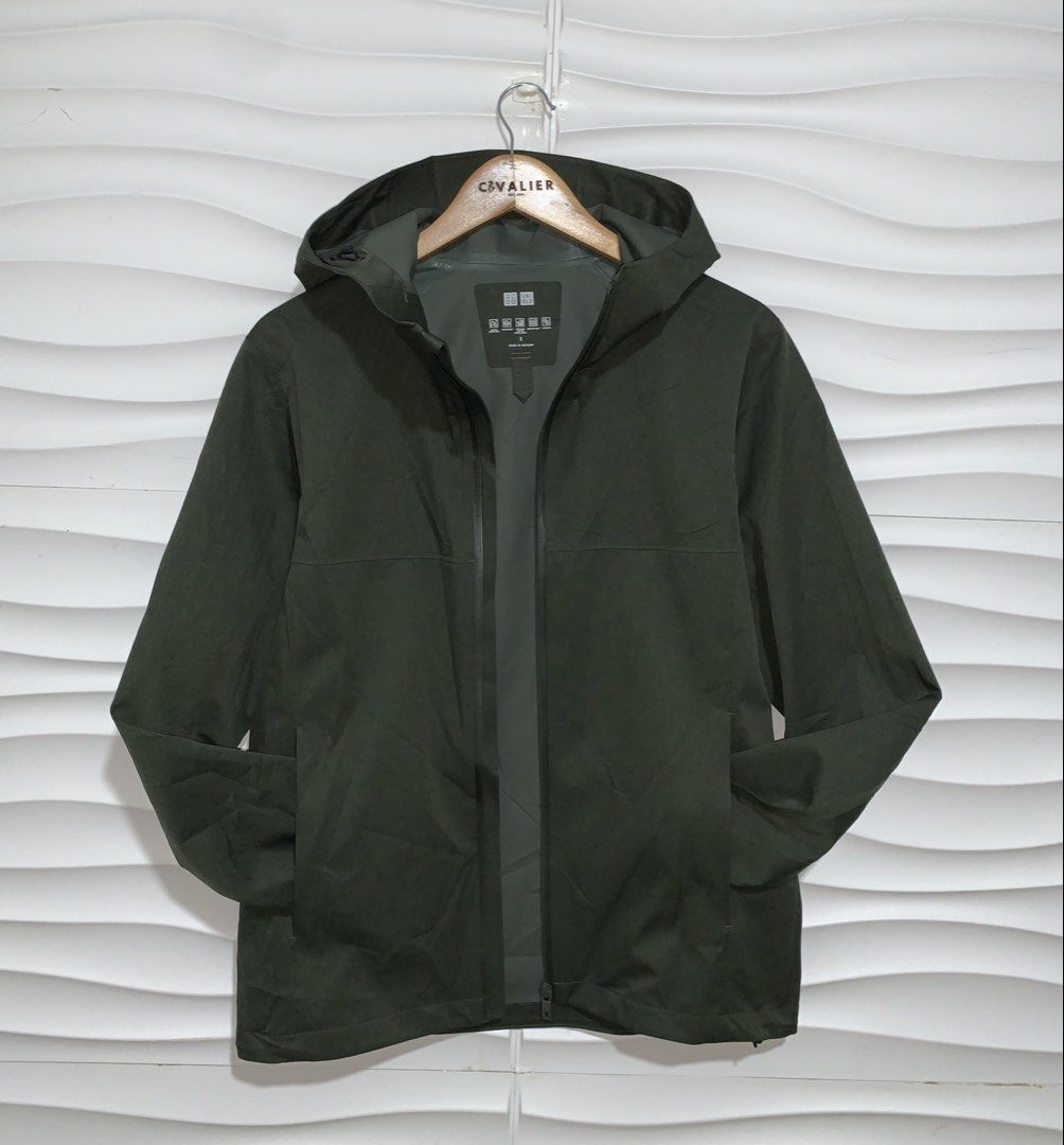 (S) Uniqlo Men's Blocktech Parka Jacket (Category: Coats, Jackets and Outerwear) located in Bulacan. Submitted by cavalieeeer (Listing ID 1468786247, Image 3). Description: 𝗣𝗟𝗘𝗔𝗦𝗘 𝗥𝗘𝗔𝗗 𝗧𝗛𝗘 𝗗𝗘𝗧𝗔𝗜𝗟𝗦 𝗜𝗡 𝗧𝗛𝗘 𝟮𝗡𝗗 𝗣𝗜𝗖𝗧𝗨𝗥𝗘! We base sizing on actual measurements, not tag size — please check the dimensions before buying! 📌 Prices are fixed. Unreasonable offers will not be entertained. 🌐 Facebook Page: Cavalier 📍 Locat