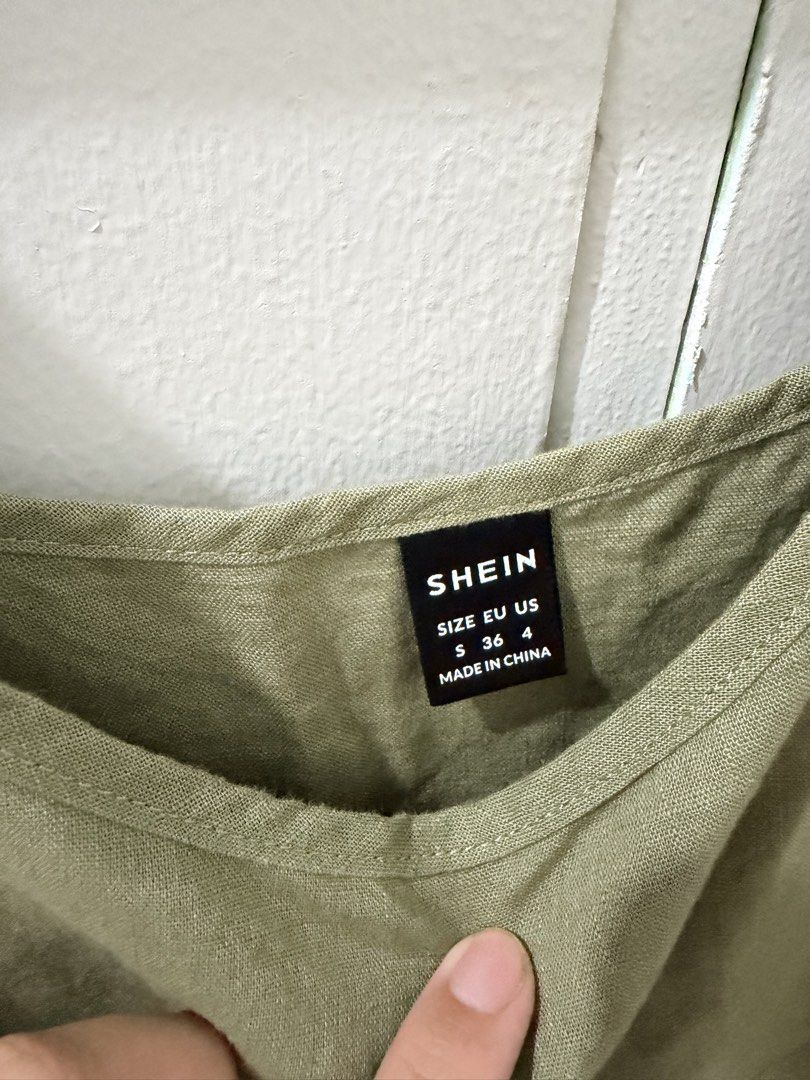 Sage Green Tie (Category: Sleeveless) located in Bacoor. Submitted by hellonikka (Listing ID 1468835544, Image 2). Description: Shein Cute top!.
