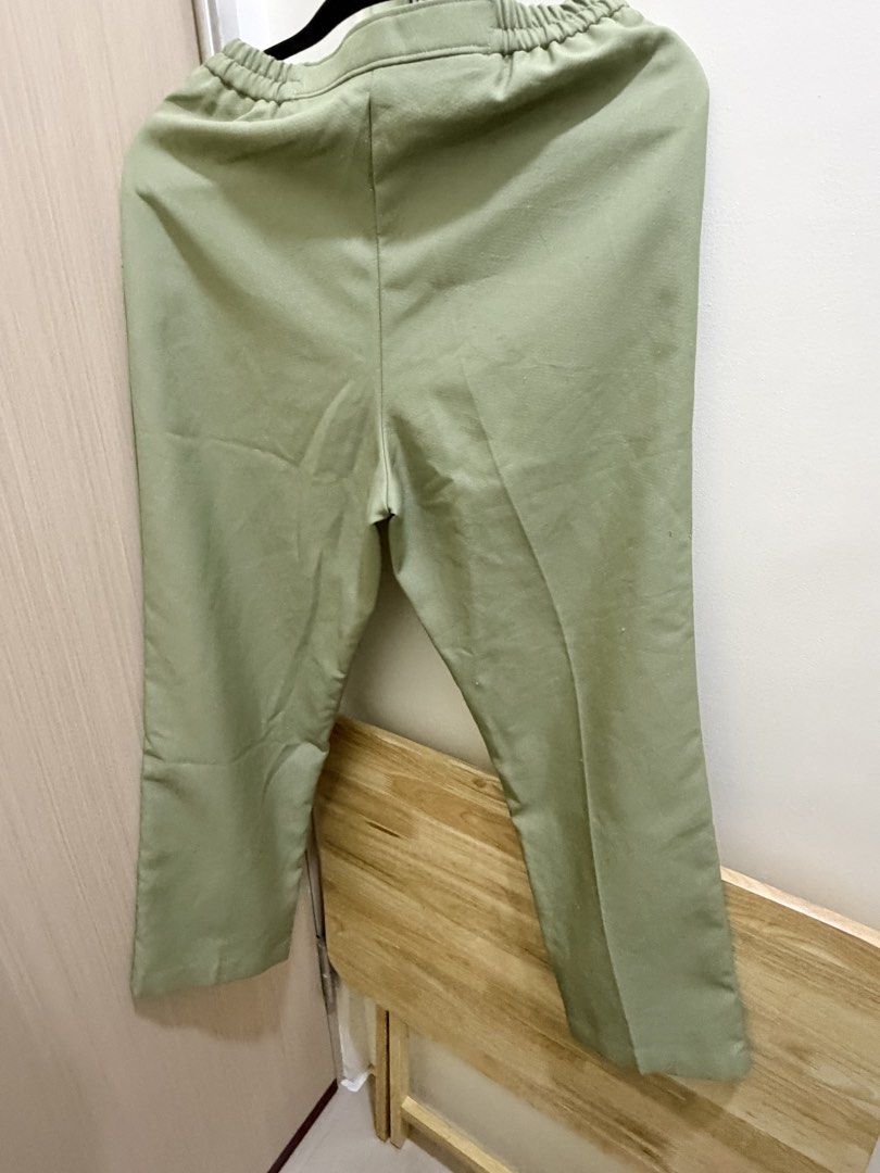 Sage green trouser (Category: Other Bottoms) located in Quezon City. Submitted by cozykath (Listing ID 1468911177, Image 2). Description: 30-32 garterized, side zipper.