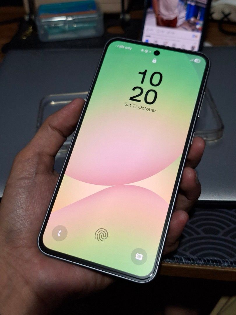 Samsung A56 5G (Category: Samsung) located in Manila. Submitted by shiroshop.ph (Listing ID 1468756470, Image 3). Description: no issue. makinis. unit, tempered, case..
