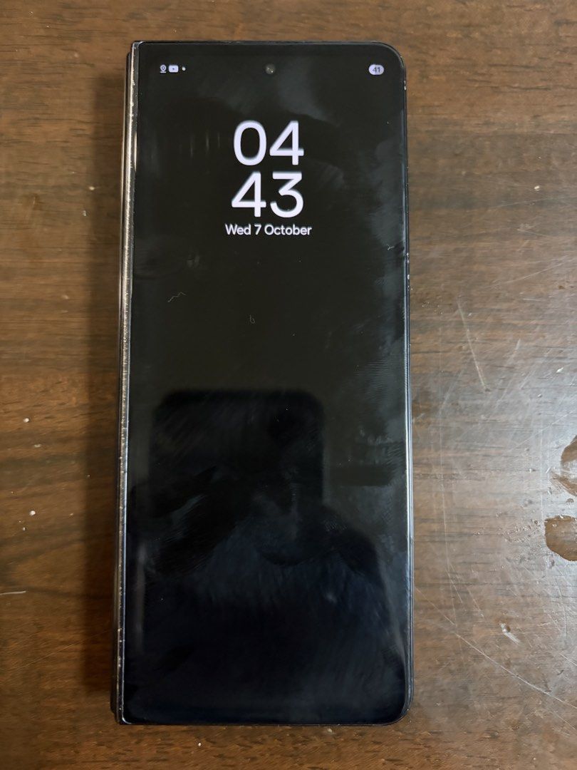 Samsung Fold 4 (Category: Samsung) located in Pasay City. Submitted by rdlf16 (Listing ID 1468926768, Image 2). Description: - Brand/Model: Samsung Galaxy Z Fold 4 - Color: Black - Storage Capacity: 256GB - Inclusions: Original box with matching IMEI and serial number - Key Features: Dual screens (foldable main display and cover display), powerful multitasking performance - Meetup Locations: SM City Santa Rosa, Pavillion Mall (Biñan), Robinsons G