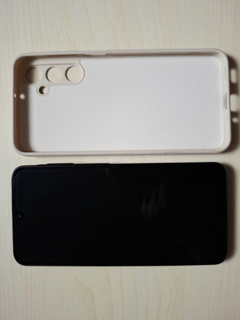 Samsung Galaxy A16 (2025) (Category: Samsung) located in Antipolo. Submitted by xanthimia16 (Listing ID 1468772741, Image 3). Description: > RFS: Just for back up phone lang. Not everyday used. > UNIT ONLY. No charger and box. > Got this year sa mall pullout at the price of 5000php (bargained from 6500) > Slightly negotiable sa sure buyer. > Chat for more details! 🚫 NO JOY RESERVER. ISSUES: ⚠️ No IMEI, meaning no DATA/CELLULAR. WiFi use ONLY. ⚠️