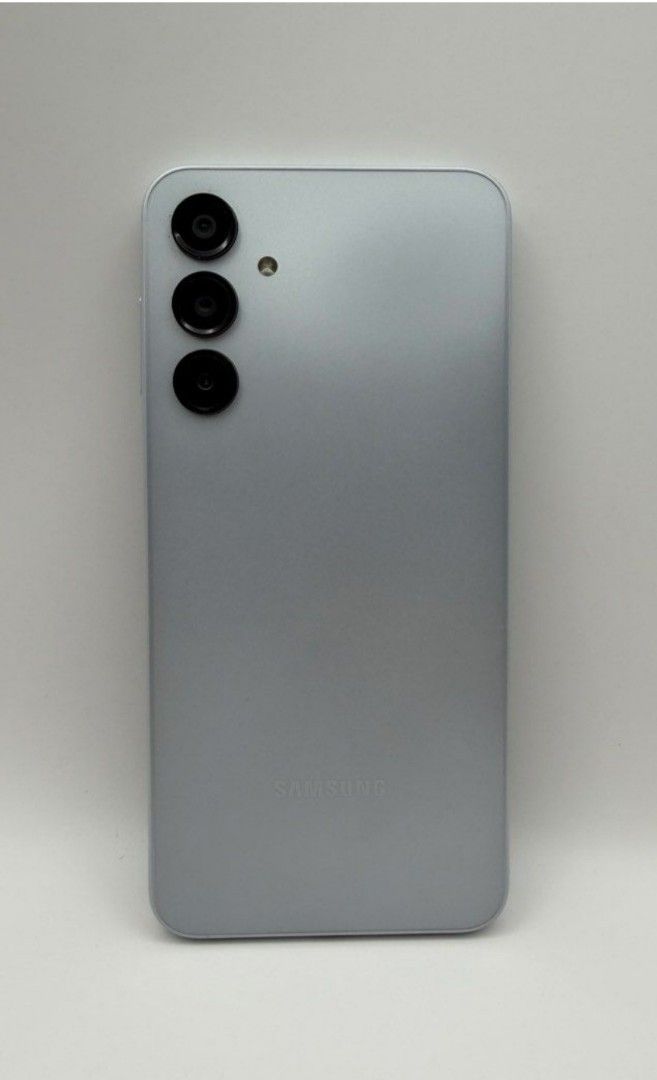 SAMSUNG GALAXY A16 GRAY (Category: Other Mobile & Gadget Accessories) located in Bulacan. Submitted by assorted.items (Listing ID 1468726877, Image 3). Description: SEE THE PICTURE TO SEEE MORE DETAILS.
