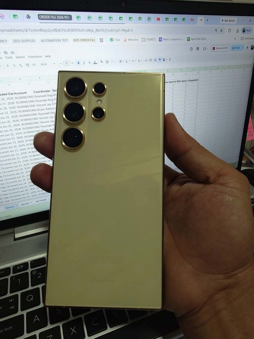 Samsung S24 Ultra 5g (Category: Samsung) located in Imus. Submitted by bertzz06 (Listing ID 1468780440, Image 1). Description: For Sale or Swap sa Pixel 9 pro 256 Samsung S24 Ultra Sim1: Naka Lock sa Smart Sim2: Open line sa Call and Txt Esim: Open line sa Call and Txt Mobile data: naka sa smart No issues sa software No scratches With very small dent sa corner Meet up: Bulacan area, pwede naman sa manila area, set lang schedule. Specs • Display: 