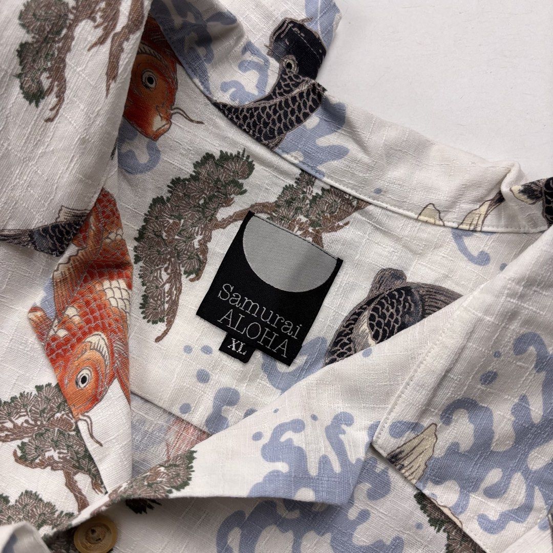 Samurai Aloha Kimono Shirt (Category: Tshirts & Polo Shirts ) located in Makati City. Submitted by ragrepository (Listing ID 1468731802, Image 3). Description: Samurai Aloha Kimono Shirt Tagged as XL Length- 28” Pit to pit- 24” Sleeves- 11” Shoulder-20” Condition-9/10 Flaw- None.