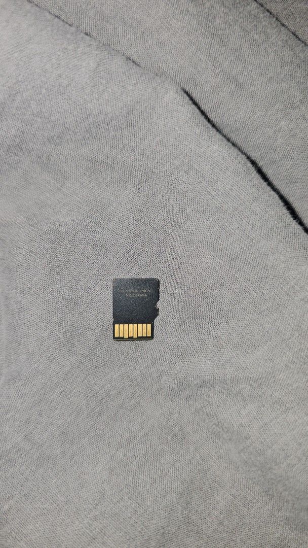 SanDisk Extreme Pro 256 GB (Category: Memory & SD Cards) located in Manila. Submitted by bleeeep01 (Listing ID 1468898522, Image 1). Description: ​Read Speed: Up to 200 MB/s (SanDisk QuickFlow) ​Write Speed: Up to 140 MB/s ​Speed Ratings: Class 10, UHS Speed Class 3 (U3), Video Speed Class 30 (V30) ​Durability: Waterproof, shockproof, X-ray-proof, and temperature-proof.