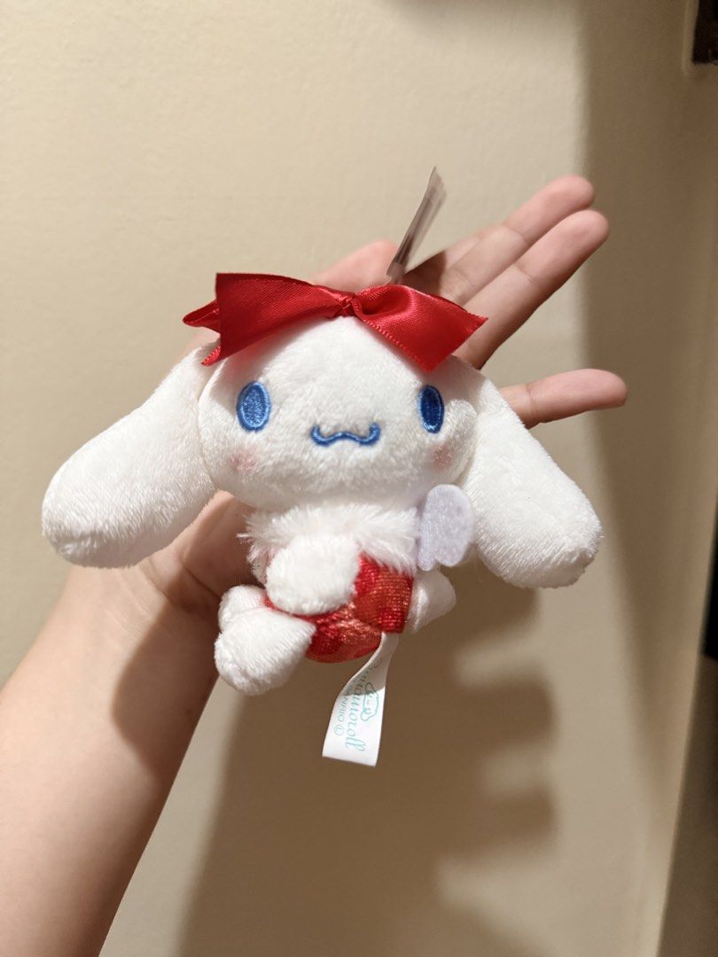 Sanrio Cinnamoroll Plush Charm (Category: Plushies & Soft Toys) located in Pasay City. Submitted by anndrias (Listing ID 1468739244, Image 1). Description: .