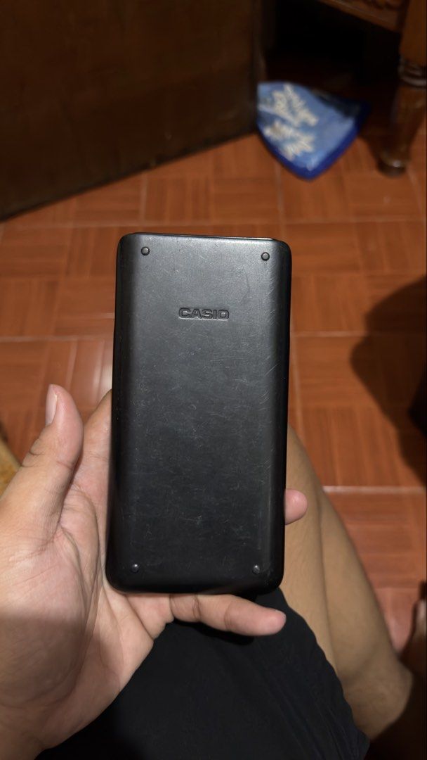 SCIENTIFIC CALCU (Category: Entertainment Systems & Smart Home Devices) located in Manila. Submitted by urban.vintage (Listing ID 1468867614, Image 3). Description: ISSUE: NONE (NEED WASH) MOP :GCASH (NO COD) SHIP VIA: LALAMOVE & J&T LOCATION: PASIG CITY .