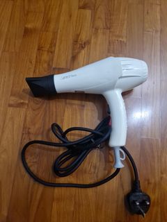 (Category: ) located in . Submitted by limjenny7932213 (Listing ID 1468803705, Image 1). Description: .