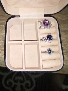(Category: ) located in . Submitted by dinsahari (Listing ID 1468758104, Image 1). Description: .