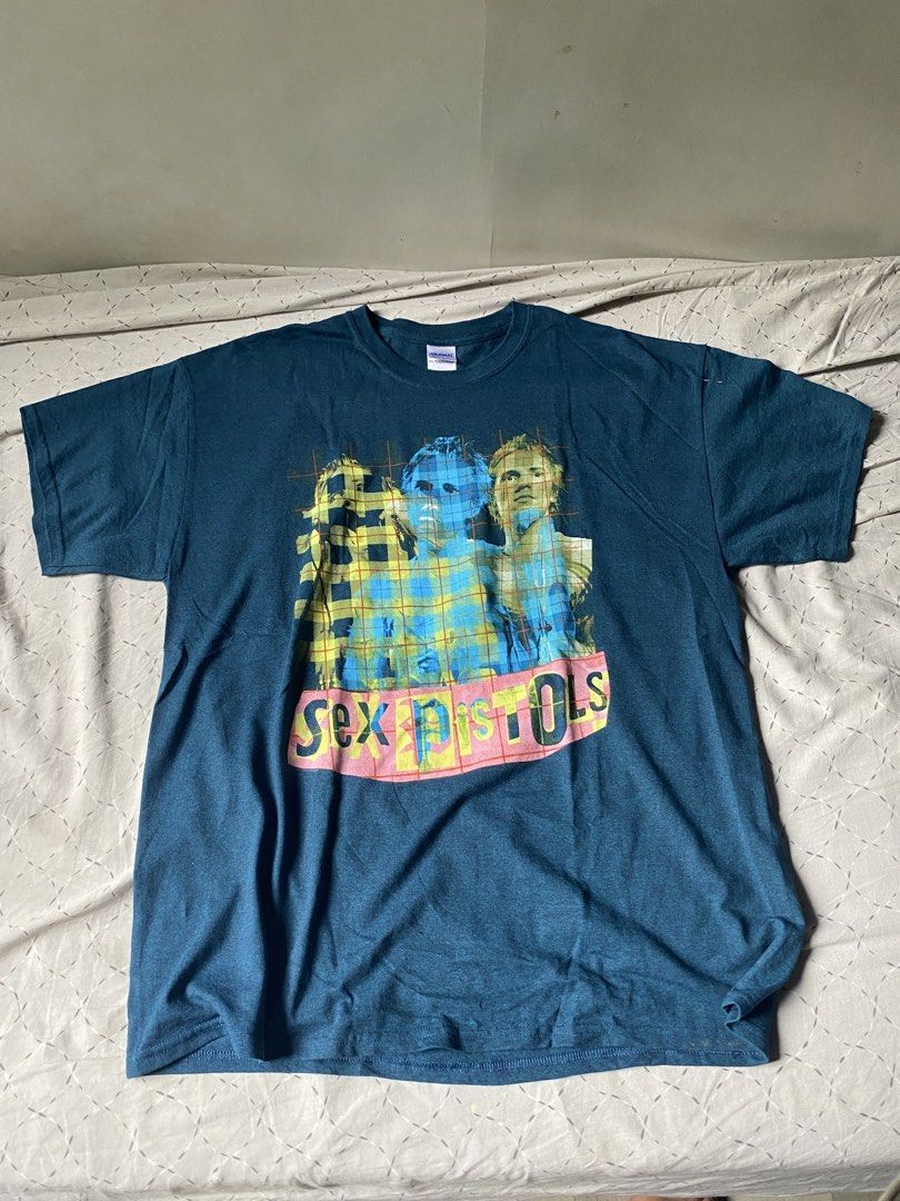Sex Pistols (Category: Tshirts & Polo Shirts ) located in Dumaguete. Submitted by hippiyippe (Listing ID 1468792756, Image 1). Description: .