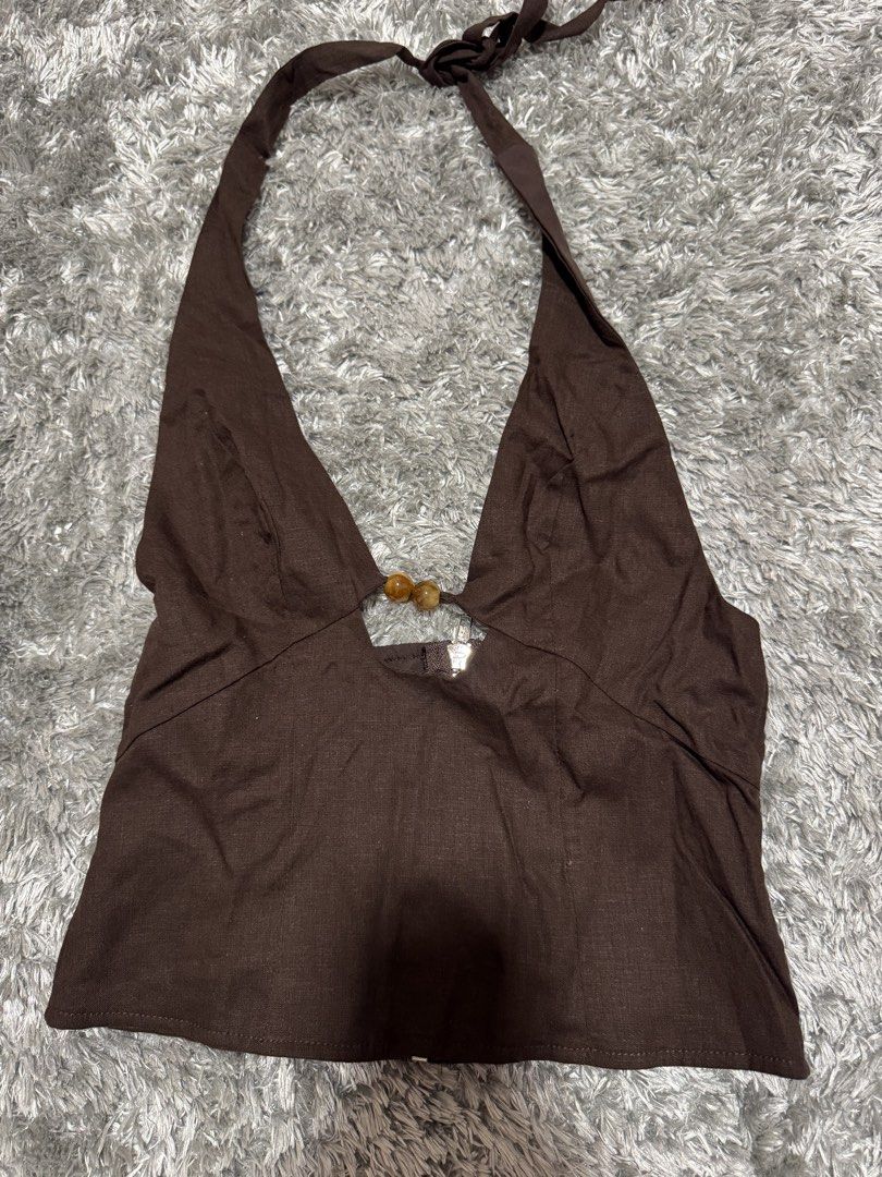 Sh3in brown top (Category: Sleeveless) located in Manila. Submitted by rluvs09 (Listing ID 1468889239, Image 2). Description: .