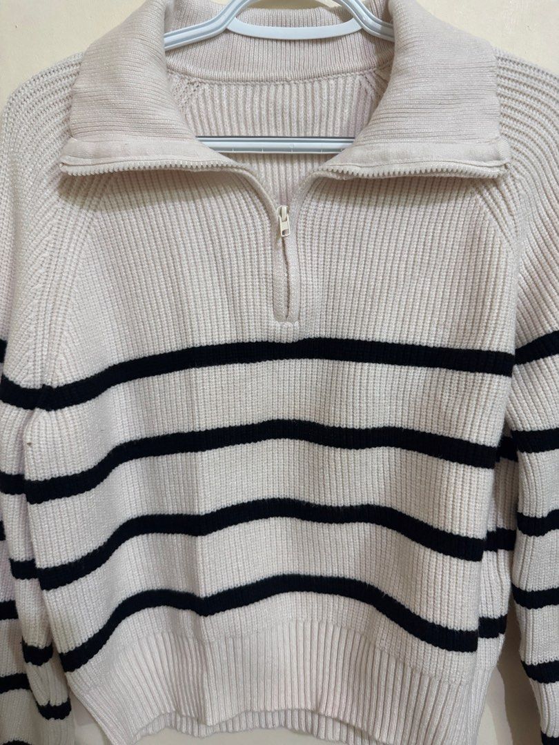 Shein Dazy Stripes Quarter Zip Sweater (Category: Coats, Jackets and Outerwear) located in Quezon City. Submitted by brandsetcph (Listing ID 1468767019, Image 2). Description: Only used once Like new Bought from Shein - Dazy Brand Size on tag: Medium (20x22in) Thick Knit Sweater Zipper can be up to turtle neck style.