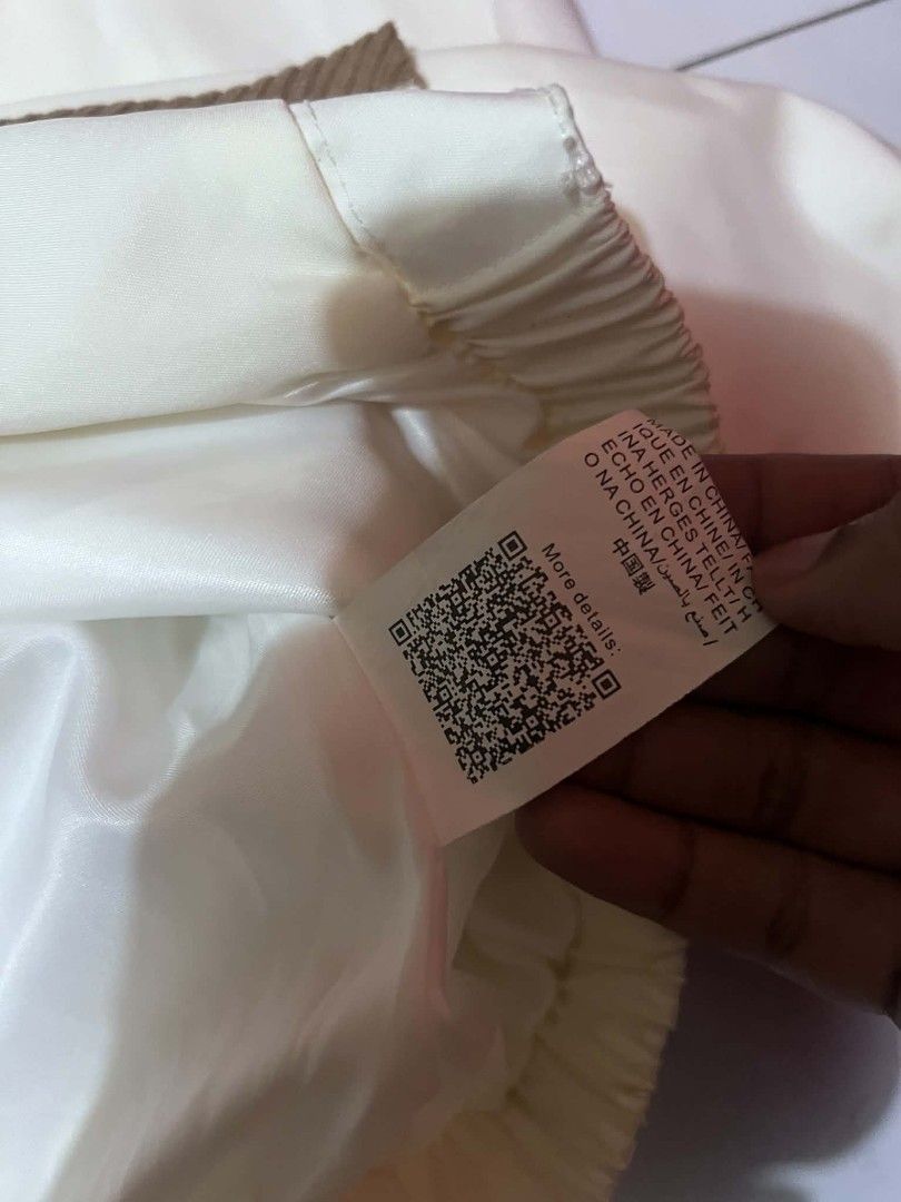 Shein Jacket (Category: Coats, Jackets and Outerwear) located in Manila. Submitted by viktor_von_doom (Listing ID 1468864589, Image 2). Description: Like new Highly Negotiable Pm for more info..