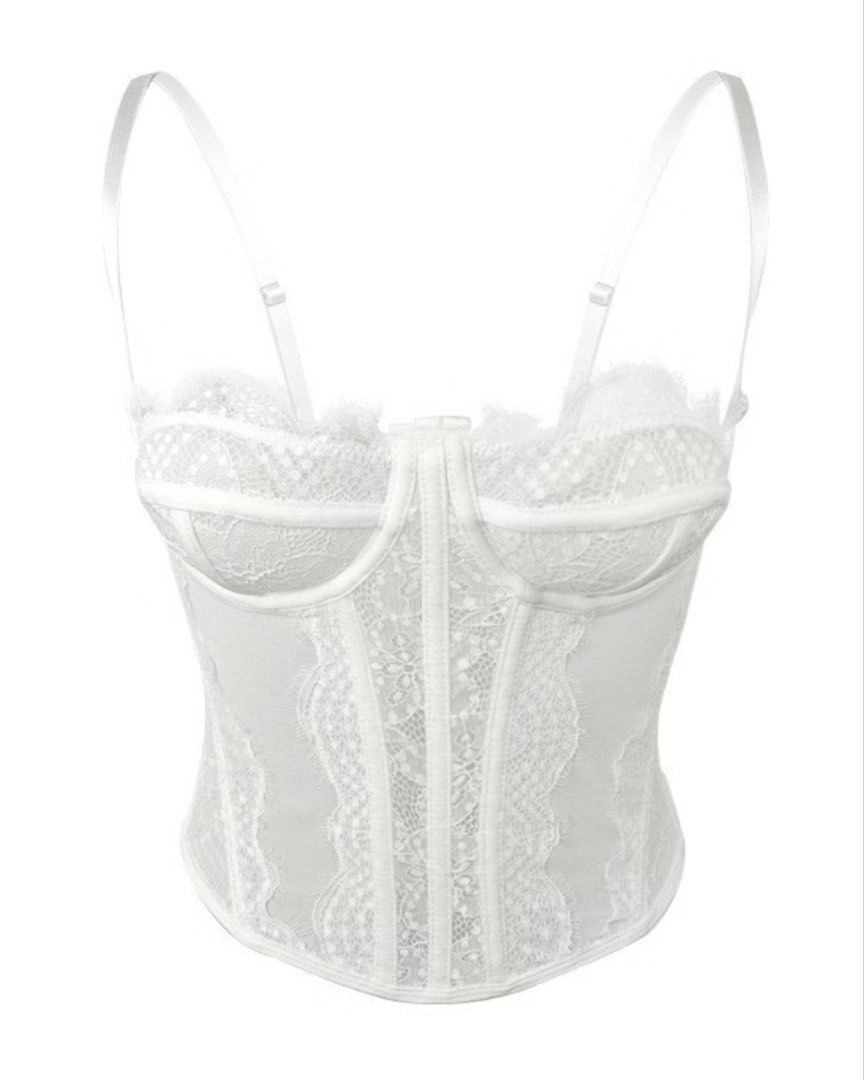 SHEIN White Corset Top (Category: Sleeveless) located in Manila. Submitted by lychee603 (Listing ID 1468893617, Image 3). Description: Can fit XS-S.