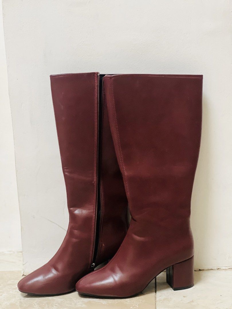 Shein Women’s Boots (Category: Boots) located in Cebu City. Submitted by dennise13 (Listing ID 1468807921, Image 1). Description: Used once Very good condition No dents, no issues :) Size 38 .