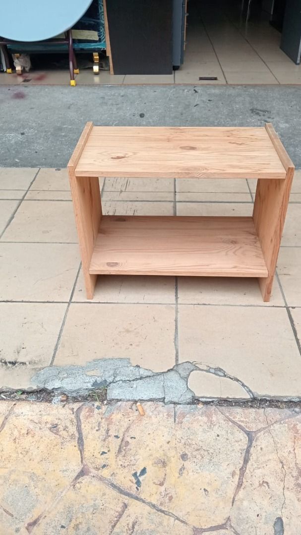 Side Table Code:ST-28 (Category: Shelves, Cabinets & Racks) located in Petaling Jaya. Submitted by micron1786 (Listing ID 1468748613, Image 1). Description: [**Price above DOES NOT INCLUDE of delivery & Installation**] H 400mm W 520mm D 300mm Code :ST-28 Available :3 Condition : Goods We are specialist in BUY or SELL New/Used Home Furniture or Office Equipment [ Micron Furniture Trading sdn bhd ] 20 , Jalan PJS 3/46 , Sri Manja Square , Taman Sri
