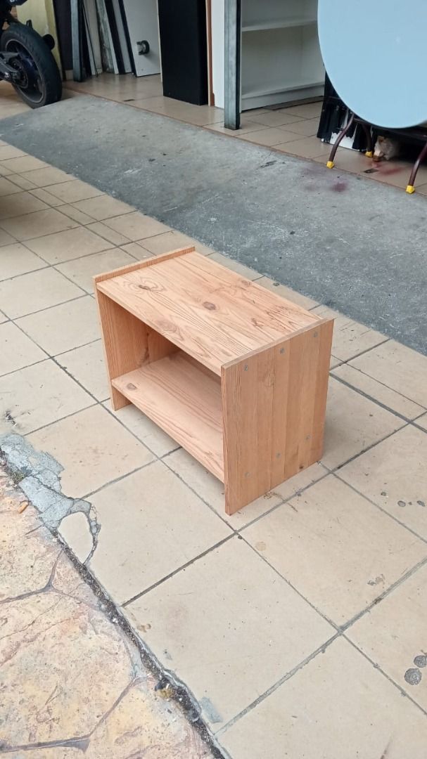 Side Table Code:ST-28 (Category: Shelves, Cabinets & Racks) located in Petaling Jaya. Submitted by micron1786 (Listing ID 1468748613, Image 3). Description: [**Price above DOES NOT INCLUDE of delivery & Installation**] H 400mm W 520mm D 300mm Code :ST-28 Available :3 Condition : Goods We are specialist in BUY or SELL New/Used Home Furniture or Office Equipment [ Micron Furniture Trading sdn bhd ] 20 , Jalan PJS 3/46 , Sri Manja Square , Taman Sri