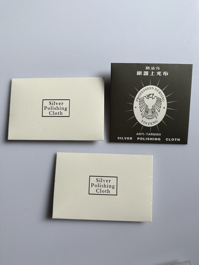 Silver Polishing Cloth (Category: Accessory Holder, Box & Organizers) located in Santa Maria. Submitted by amaly. (Listing ID 1468841897, Image 1). Description: 3 available .