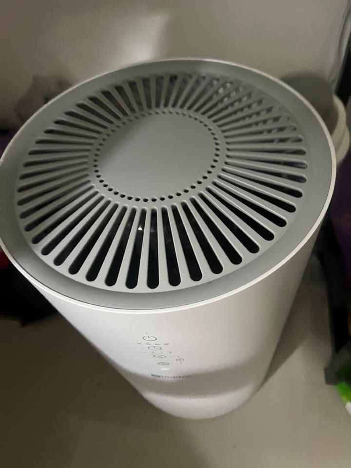 simplus air purifier (Category: Air Purifiers & Dehumidifiers) located in Manila. Submitted by epicstone_8e8678 (Listing ID 1468730815, Image 2). Description: was a moving in gift. only used a couple of times since i’m barely home due to a busy work schedule.