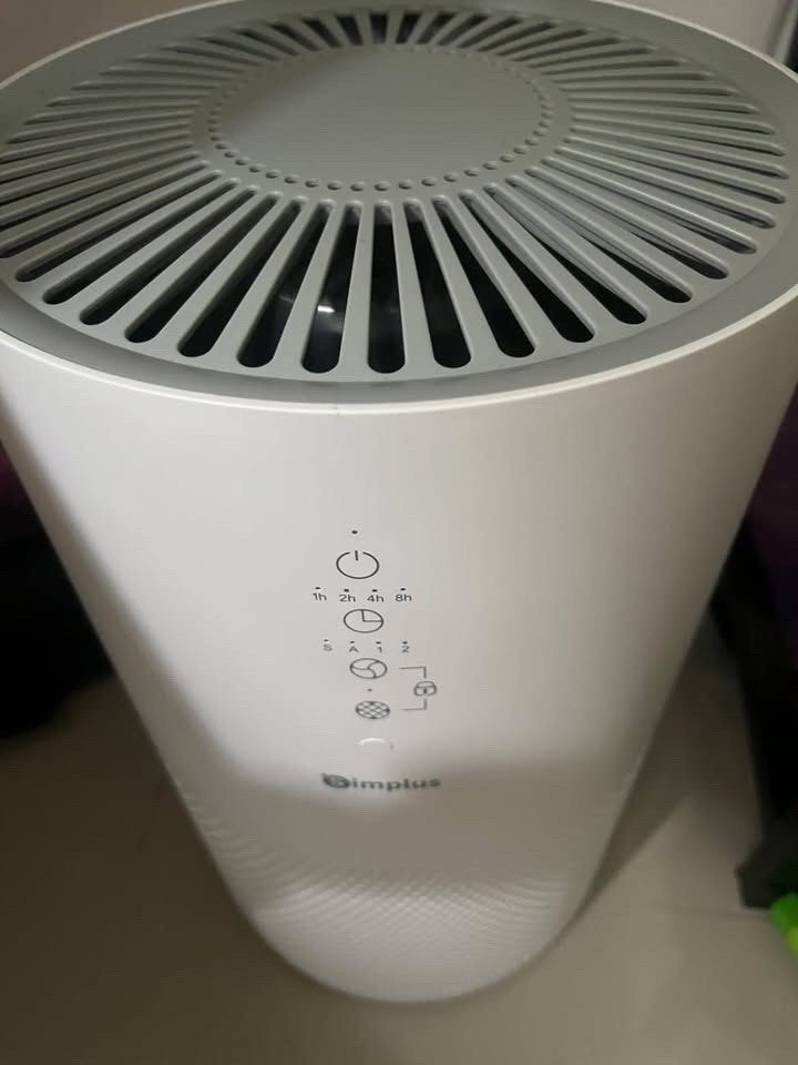 simplus air purifier (Category: Air Purifiers & Dehumidifiers) located in Manila. Submitted by epicstone_8e8678 (Listing ID 1468730815, Image 3). Description: was a moving in gift. only used a couple of times since i’m barely home due to a busy work schedule.