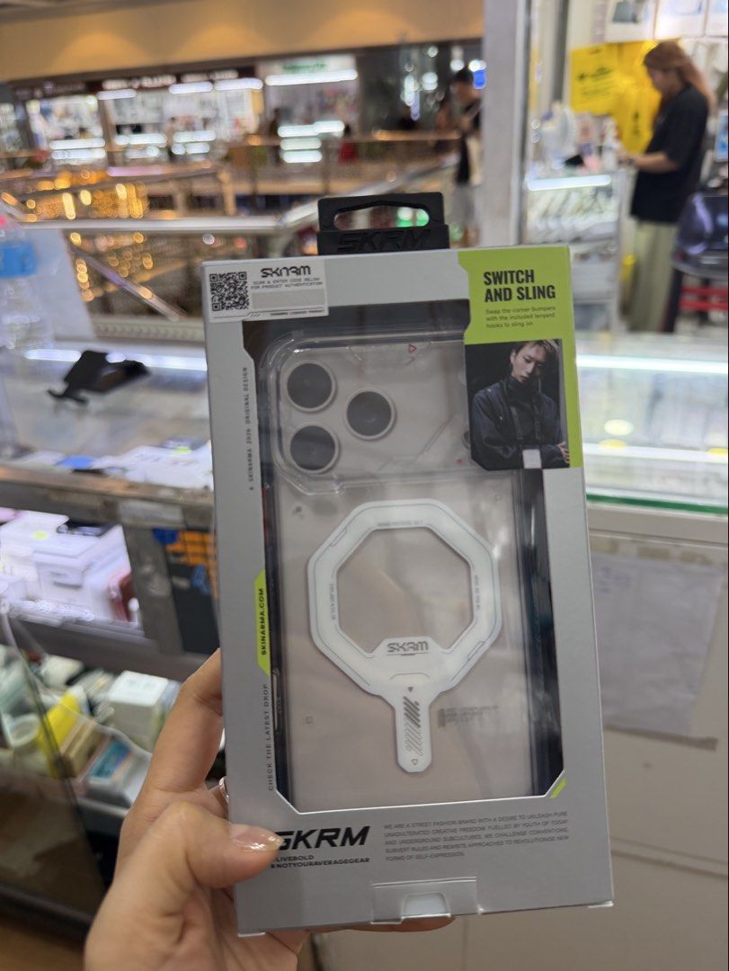 Skinarma for 17pm/18pm Shock proof case (Category: Cases & Sleeves) located in San Juan City. Submitted by mobileterritory2012 (Listing ID 1468751120, Image 1). Description: Original Brandnew Sealed 17pm/18pm.