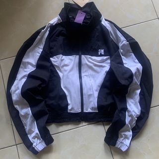 (Kategori: ) berada di . Dikirim oleh nur.lfh (ID iklan 1468820471, Gambar 1). Deskripsi: .
