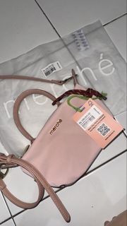 (Kategori: ) berada di . Dikirim oleh preloved.byvicka (ID iklan 1468859179, Gambar 1). Deskripsi: .