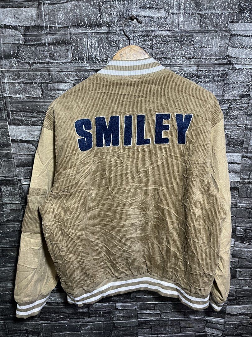 Smiley Corduroy Varsity Jacket (Category: Coats, Jackets and Outerwear) located in Manila. Submitted by flex_curation (Listing ID 1468725992, Image 3). Description: 23x26 IN VERY GOOD CONDITION BACOOR CAVITE LOC.