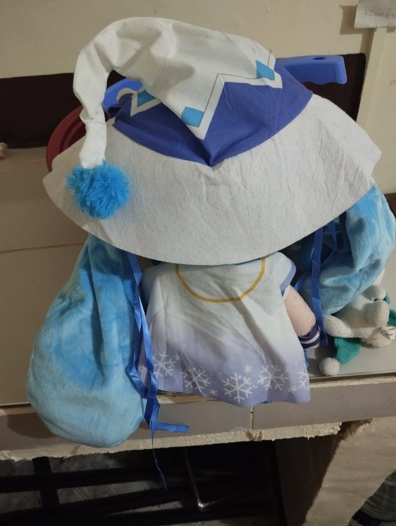 Snow Miku 2014 (Category: Plushies & Soft Toys) located in Manolo Fortich. Submitted by akane1997 (Listing ID 1468868255, Image 2). Description: Kindly manage your expectations ♡ These are preloved. Some items have stains due to storage, so kindly wash them again ♡ Location: Manolo Fortich, Bukidnon Can do meet ups within Manolo, Malaybalay, Valencia and Maramag ♡.