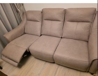 (Category: ) located in . Submitted by chryslo (Listing ID 1468786165, Image 1). Description: .