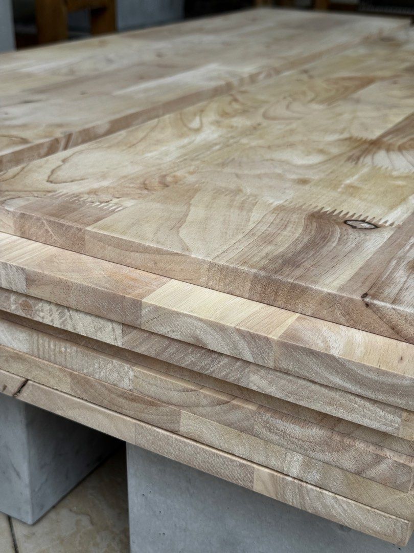Solid rubber wood (Category: Wall Decor) located in Petaling Jaya. Submitted by leong.20 (Listing ID 1468775930, Image 2). Description: Solid rubber wood - Properly sanded down and ready to use - 120 x 30 x 1.6cm - Suitable for console table top, garden use - Selling as i bought this for a project but didnt work out in the end - These wood are quality wood and personally handpicked by me .