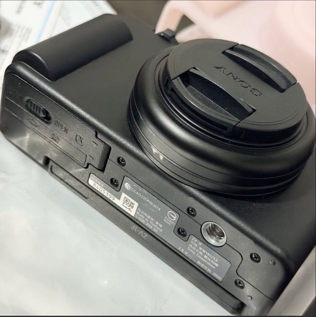 Sony ZV- 1F (Category: Video Cameras) located in Pasay City. Submitted by xwhatsinmycloset (Listing ID 1468897387, Image 2). Description: fix under warranty Specs: ¡i*°. 20.1 Megapixels 9-°. 4k resolution video * +°. Flip Screen 7+°. Perfect for video vlogging ¡i*°. Touchscreen 7+°. Onlyissue dents Inclusions: **°. Pink case **°. Tempered 7+°. BOx ¡i*°. Sony ZV-1F Camera Itself ¡i+°. Sony Front Lens Cap 7*°. Sony Original Battery *+°. Sony USB Co