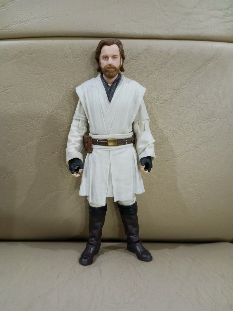 Star Wars Black Series Obi Wan Kenobi (Category: Action & Battle Toys) located in Lipa City. Submitted by toxmendoza (Listing ID 1468824084, Image 1). Description: 6 inch scale figure by Hasbro. No box and accessories. Can be shipped thru J&T or LBC. Meet up around Lipa City..
