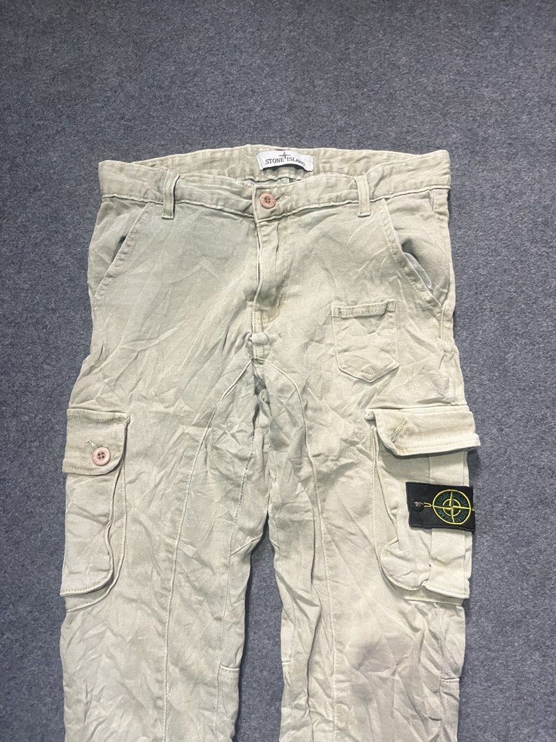 Stone island cargo pants (Category: Jeans) located in Lapu Lapu. Submitted by jhonrener41426 (Listing ID 1468930094, Image 3). Description: Size 30 Thigh-10 Length-38 Leg opening-6 Excellent condition Color rate 9.8/10 Complete tags Issue none .