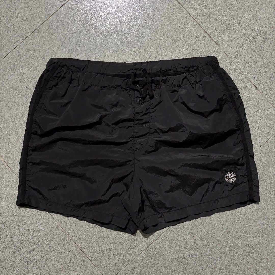 Stone Island Nylon Patch Swim Short (Category: Shorts) located in Talisay. Submitted by re_sell01 (Listing ID 1468749093, Image 1). Description: Stone Island Nylon Patch Swim Short Large Mens Waistline 38-40” Length 15” Issue: Garter, Pinholes, Handle Pocket Good Condition.