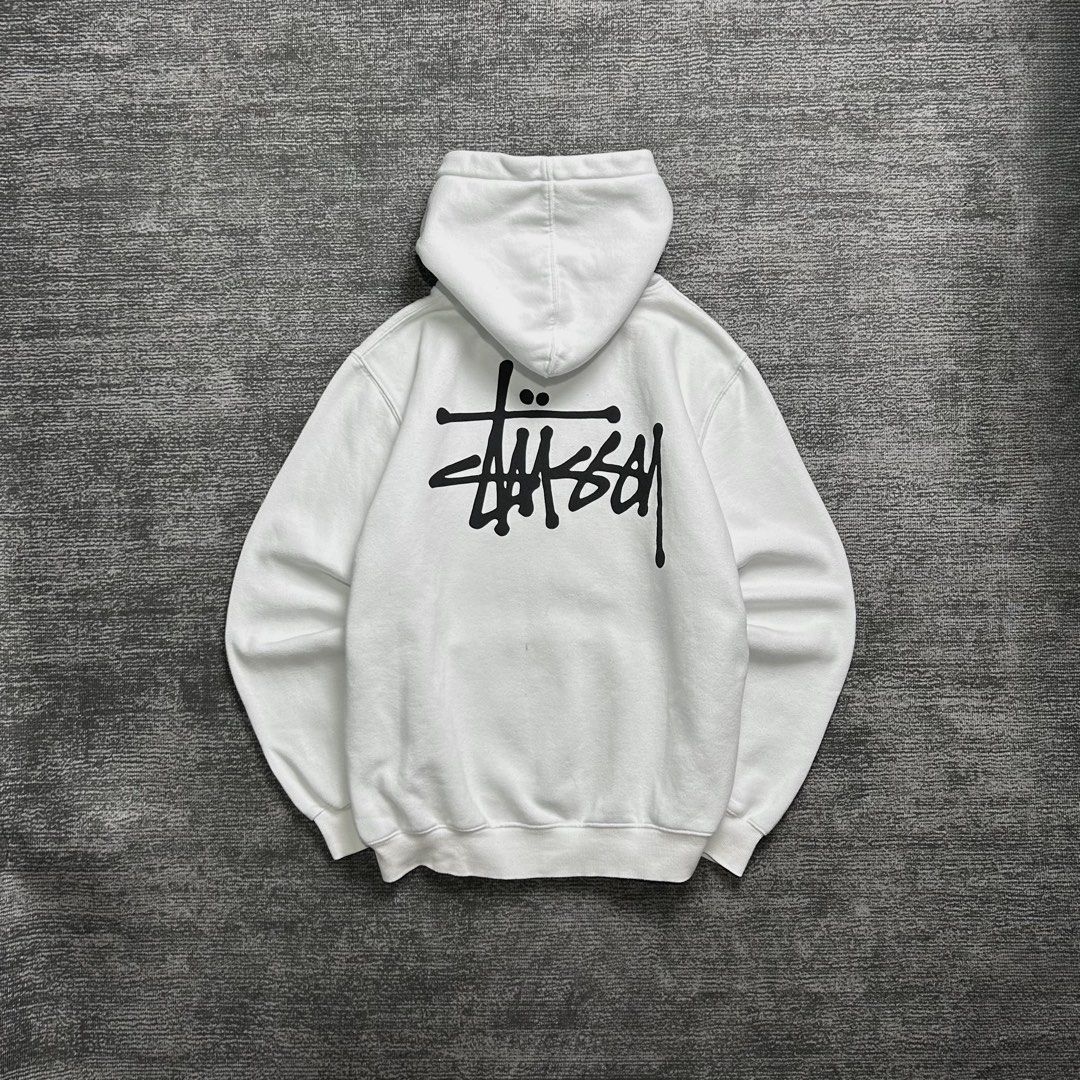Stussy Basic Logo Hoodie (Category: Coats, Jackets and Outerwear) located in Angeles City. Submitted by doykthrift (Listing ID 1468856115, Image 1). Description: Stussy Basic Logo Hoodie Size: Medium Measurement: W20.5” x L26” Issue (s): minimal stain Condition: 9.5/10.