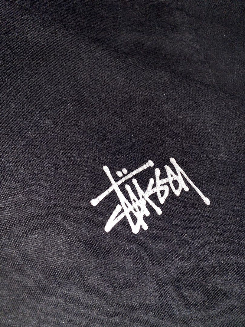 STUSSY BASIC LOGO TEE (Category: Tshirts & Polo Shirts ) located in Caloocan City. Submitted by arcane_thrift (Listing ID 1468727148, Image 3). Description: .