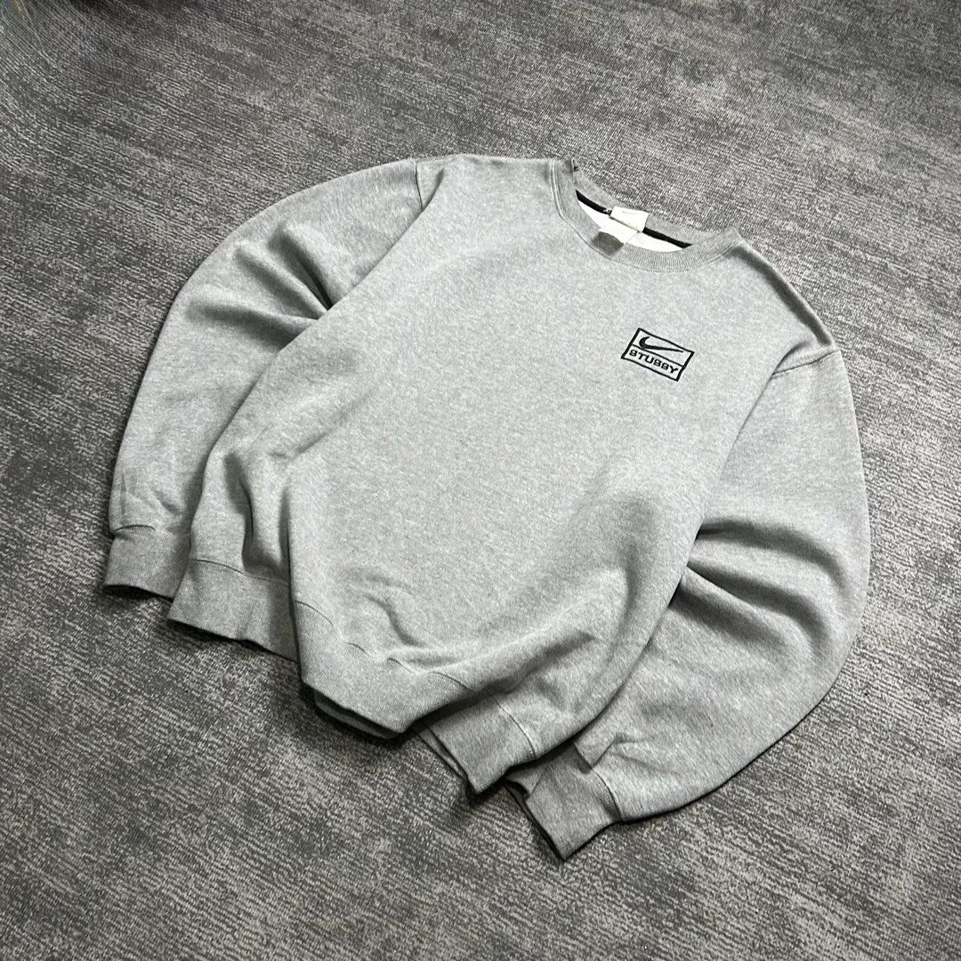 Stussy X Nike Sweater (Category: Coats, Jackets and Outerwear) located in Angeles City. Submitted by doykthrift (Listing ID 1468856399, Image 3). Description: Stussy X Nike Sweater Size: Medium Fit To Large Measurement: W22.5” x L27” Issue (s): None Condition: 9/10.