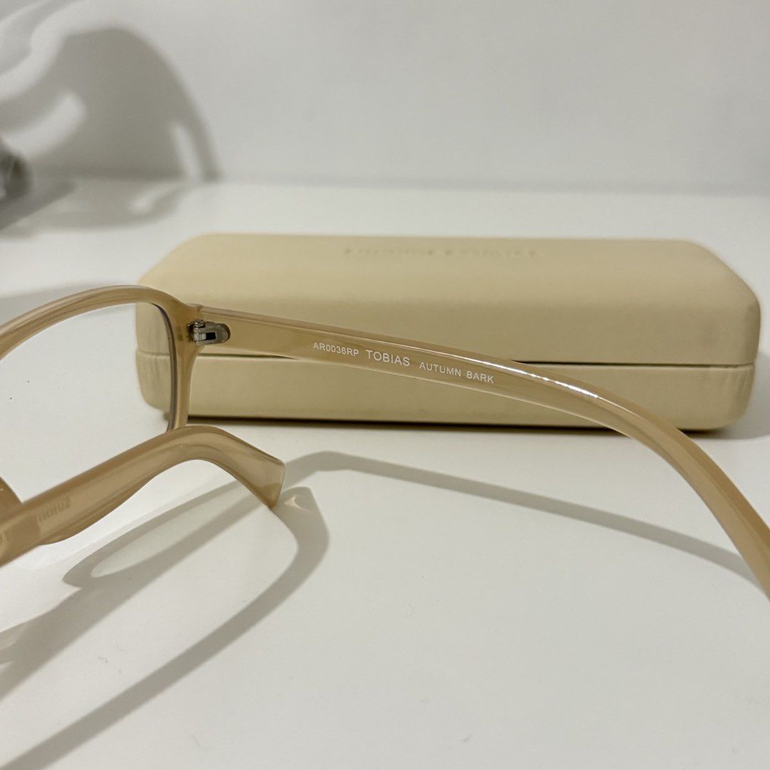 Sunnies Studios Anti Rad Glasses (Category: Sunglasses & Eyewear) located in Quezon City. Submitted by 0ffTheRack (Listing ID 1468862504, Image 3). Description: - Sunnies Studios Tobias in Autumn Bark - Inclusions: Beige hard case with red interior lining - Anti Rad only - No grade.