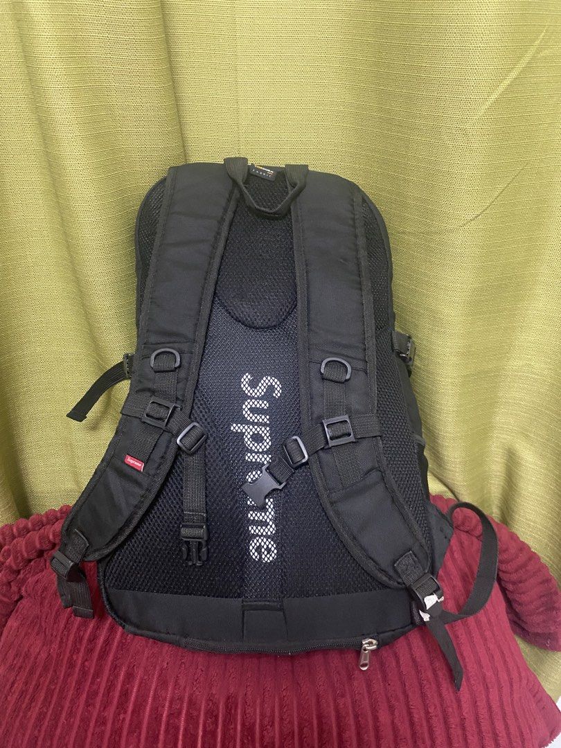 Supreme Cordura Backpack (Category: Backpacks) located in Davao. Submitted by stephenrae47184 (Listing ID 1468870370, Image 3). Description: .